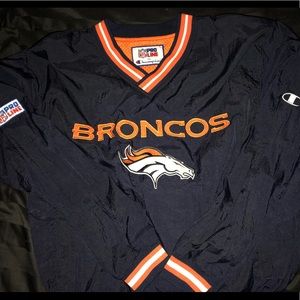*Vintage* Champions/Pro Line Broncos pull over